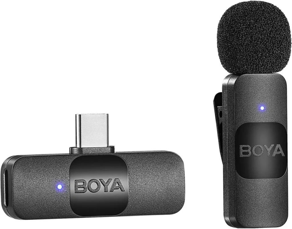 Microfone de lapela sem fio BOYA BY-V10 preto e seu receptor USB-C.